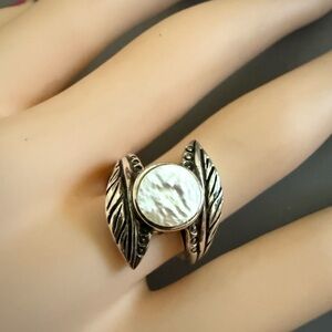 Signed CFJ Ring Sterling Silver Mother of Pearl Leaf Design Size 7 QUALITY